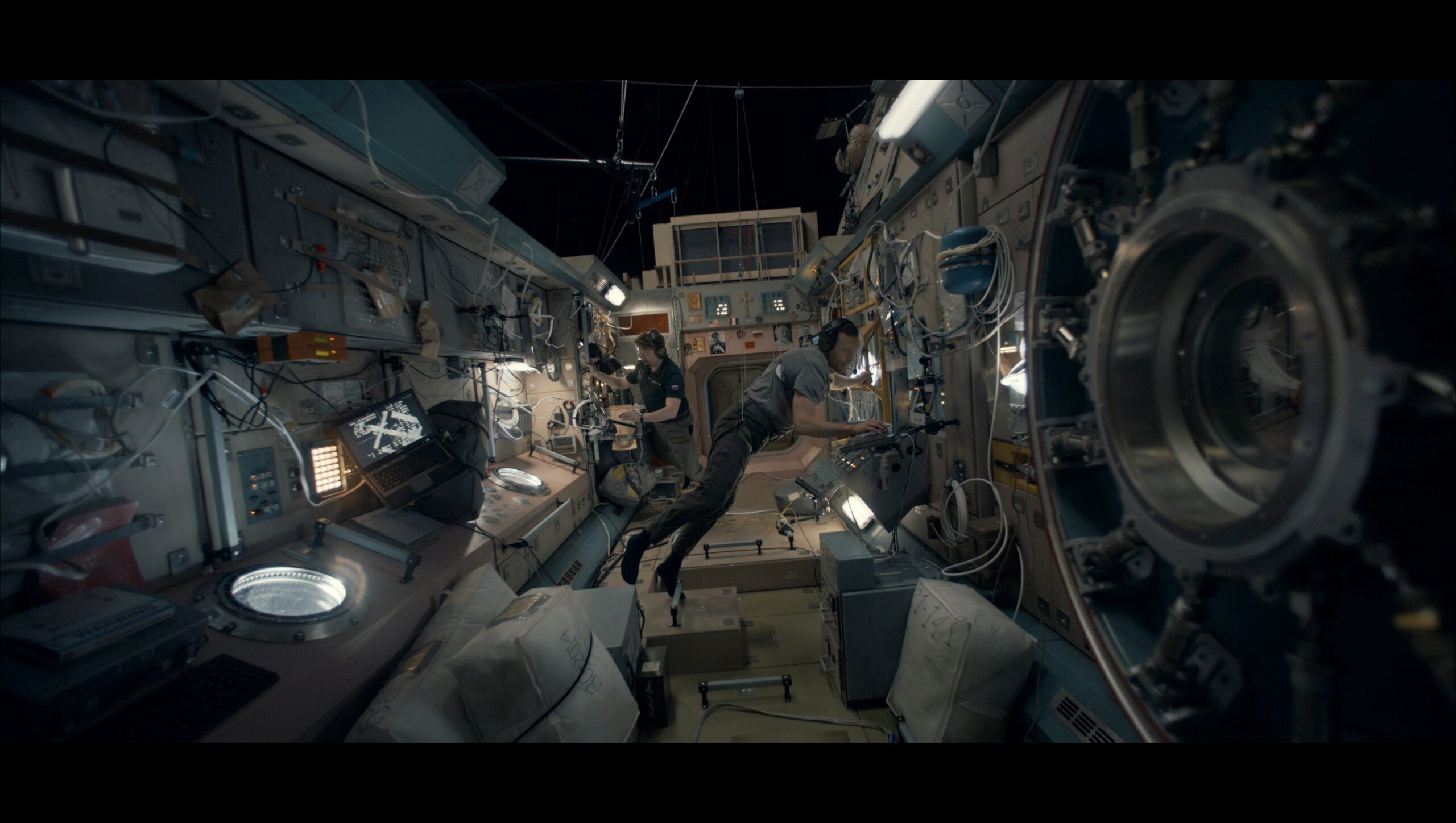 INFINITI / ISS Zvezda Module Set