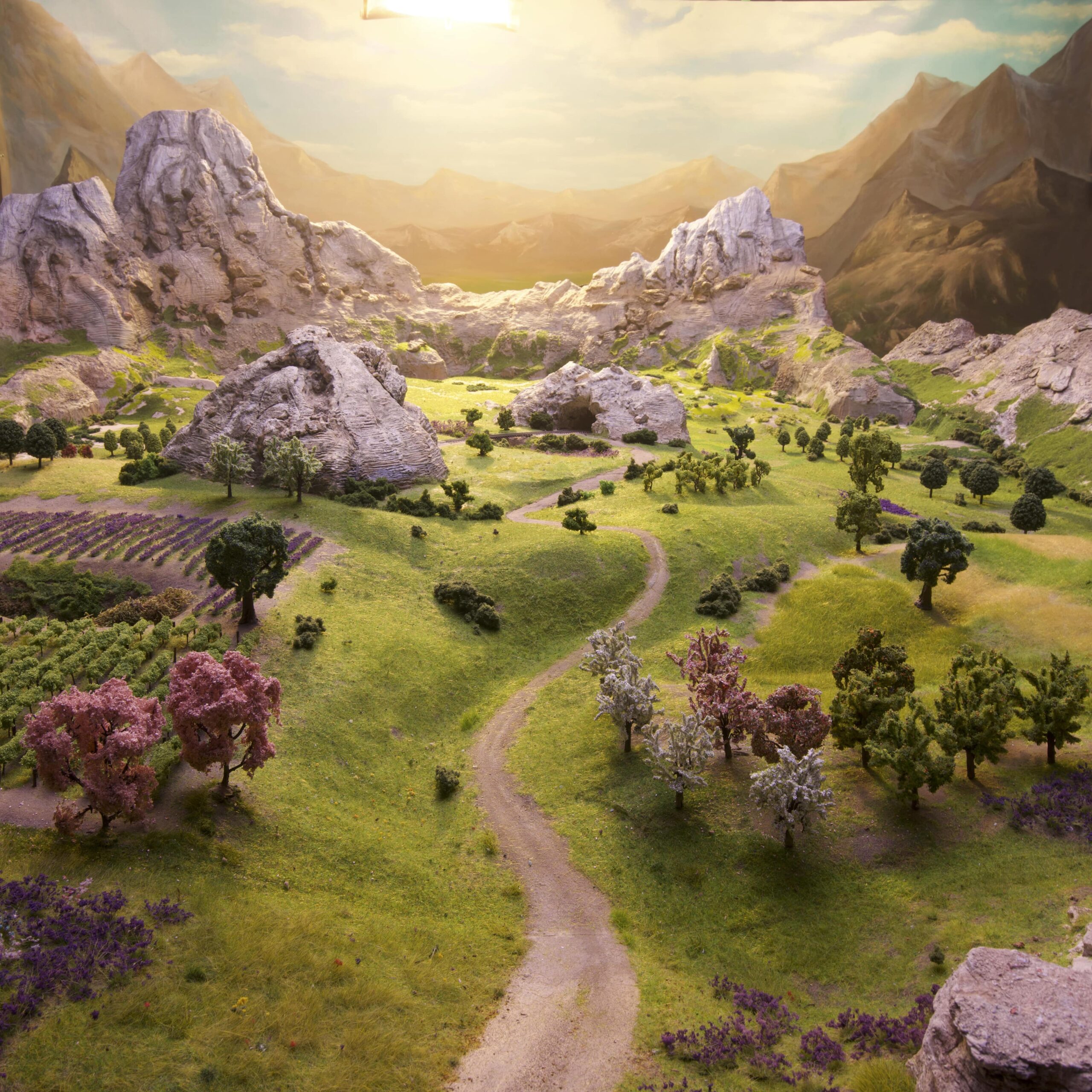 ANNIE'S / GREEN VALLEY LANDSCAPE MINIATURE